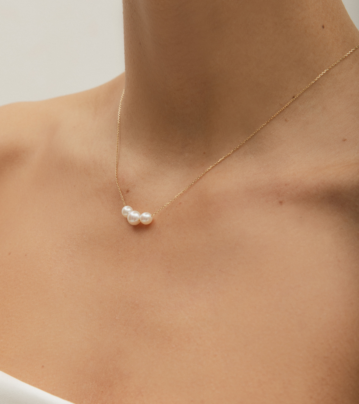 Moon Trinity Necklace by Chiara Tedeschi